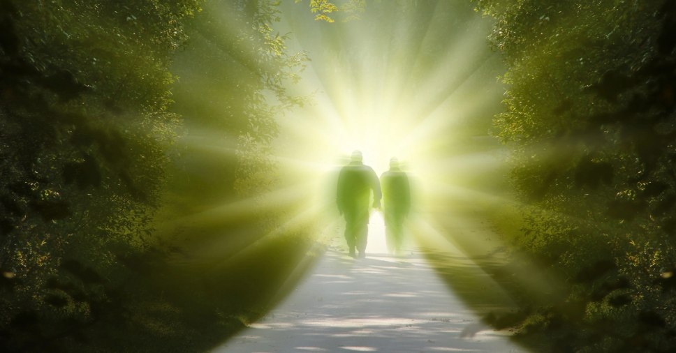 Superstições e crendices sobre morte: conheça histórias que atravessam gerações